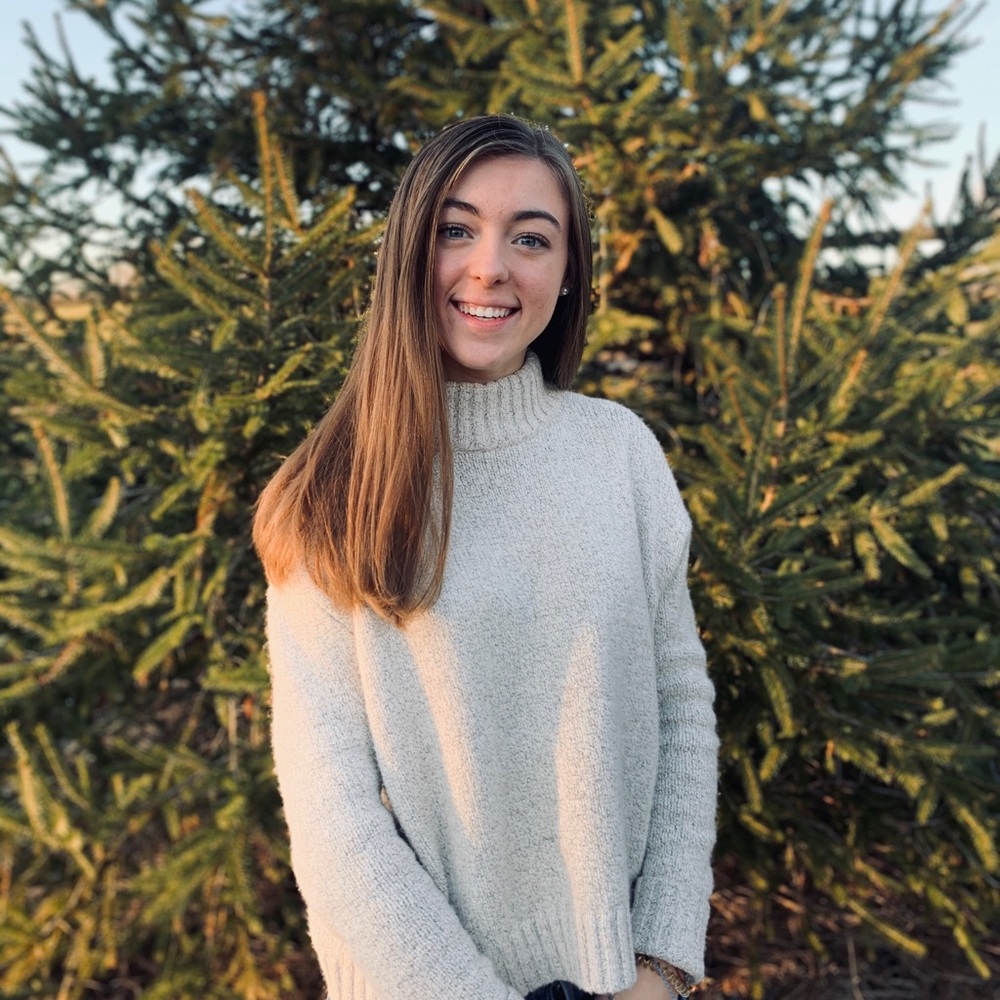 Meet your Posher, Isabel